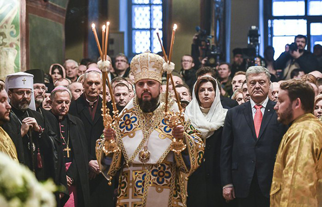 На устоличење поглавара украјинских расколника није дошао ни Вартоломеј који их је прогласио за `цркву`