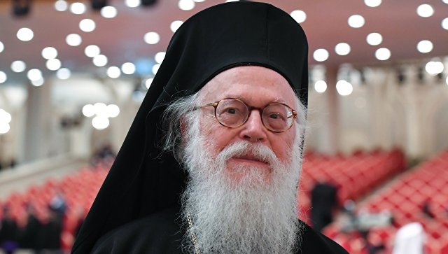 Поглавар Албанске православне цркве не прихвата Вартоломејево решење за Украјину