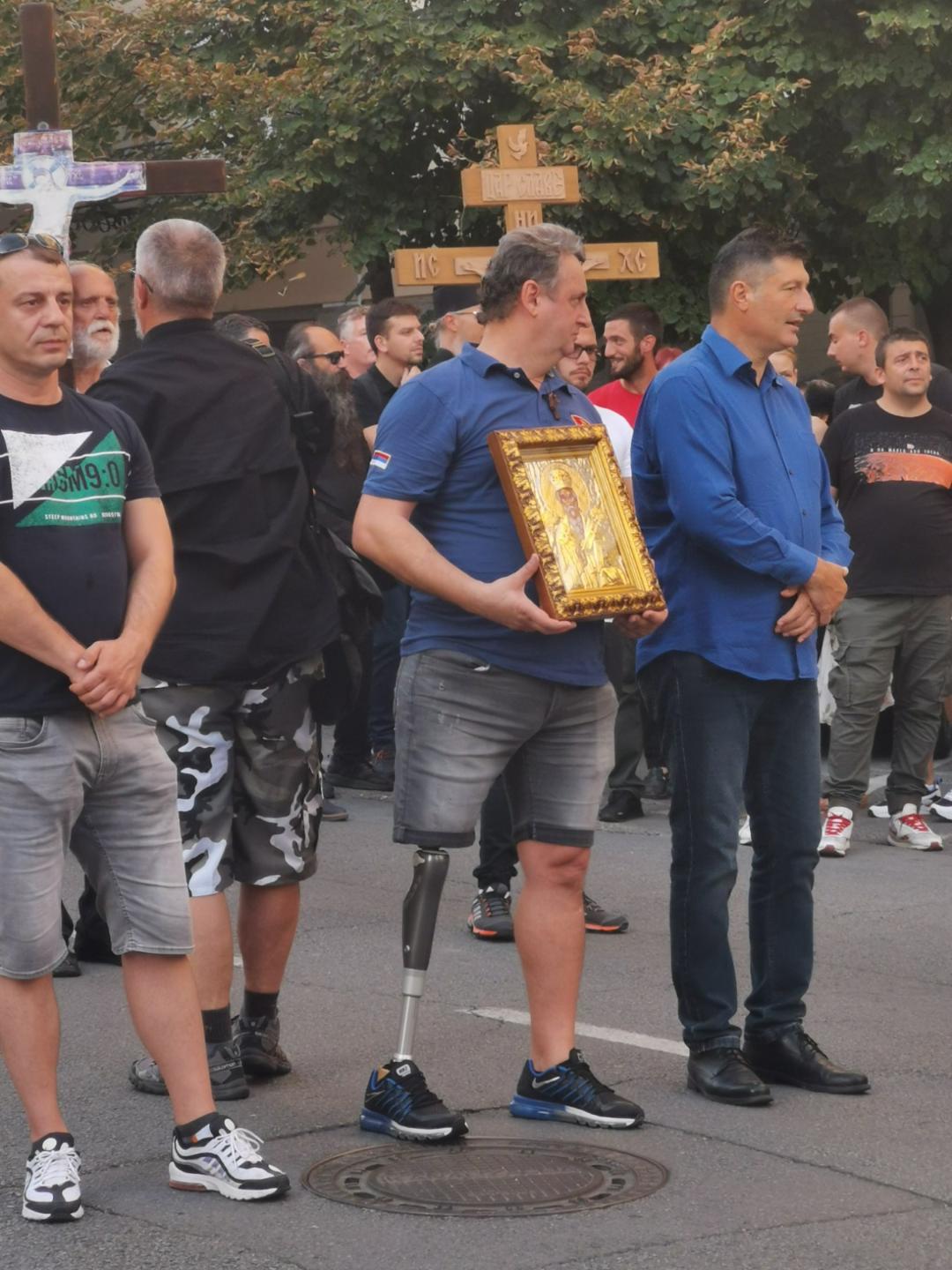Београдска „Литија за спас Србије“ окупила 50-70 хиљада људи
